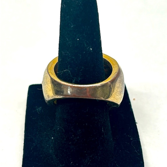 Tiger Striped Enamel Dome statement ring - size 8 1/4 - Picture 2 of 4